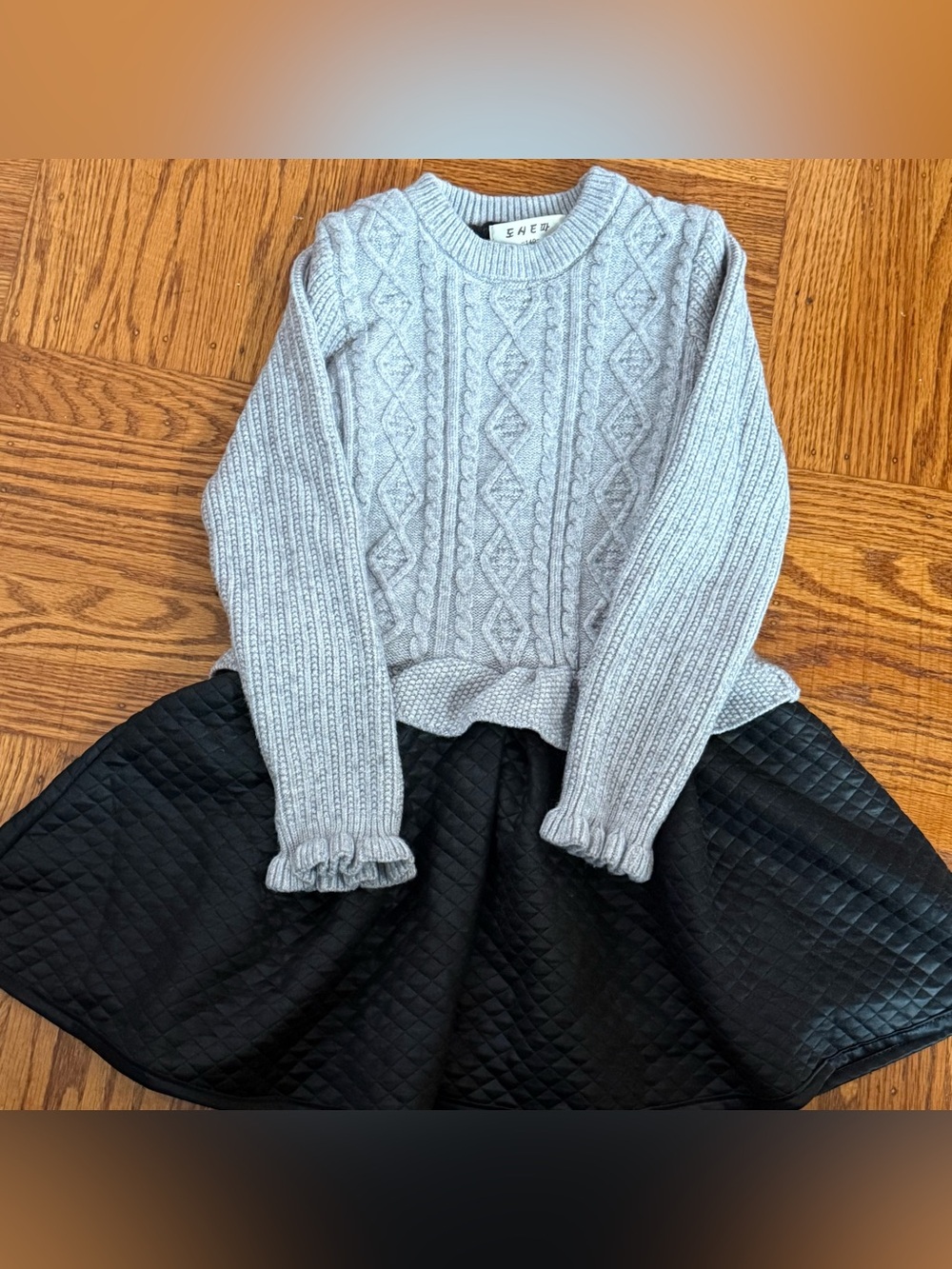 Girls' Light Gray Cable Knit Crew Sweater by